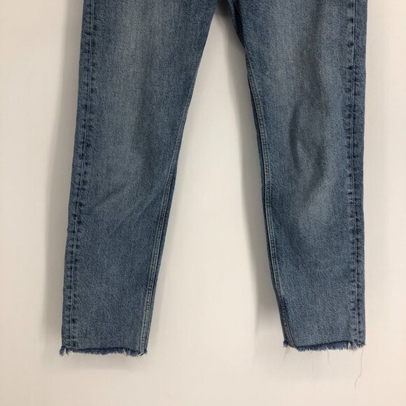 Zara Medium Wash straight leg High Rise cropped  Raw Hem Jeans size 30. - Picture 5 of 15